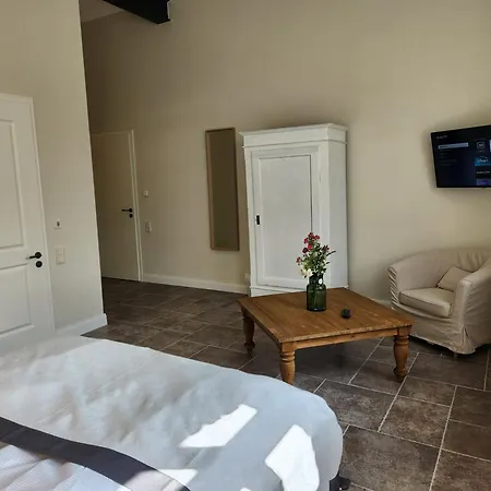 Storchenhof Blumenow