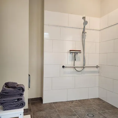 Storchenhof * Blumenow