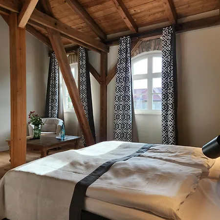 Storchenhof Apartamento Blumenow