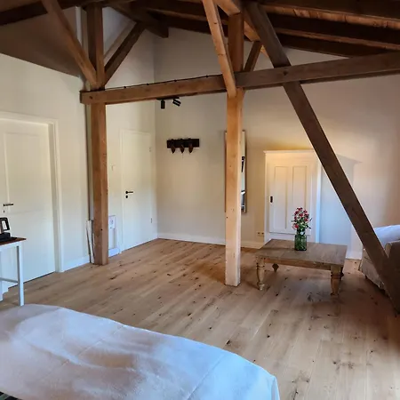 Storchenhof * Blumenow