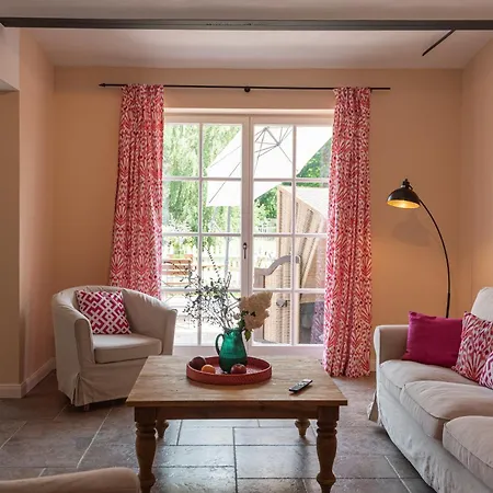 Storchenhof Apartment Blumenow
