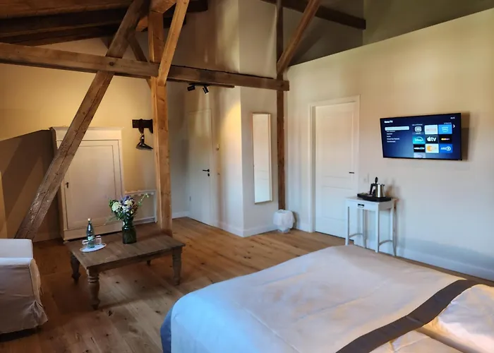 Storchenhof * Blumenow