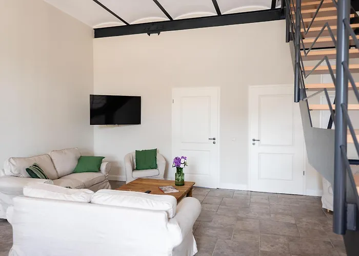 Storchenhof Blumenow