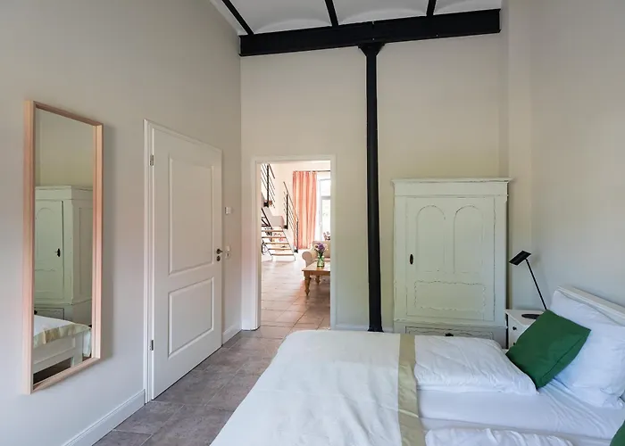 Storchenhof Apartamento *