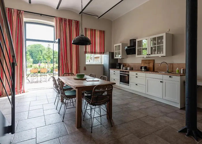 Storchenhof Apartamento *